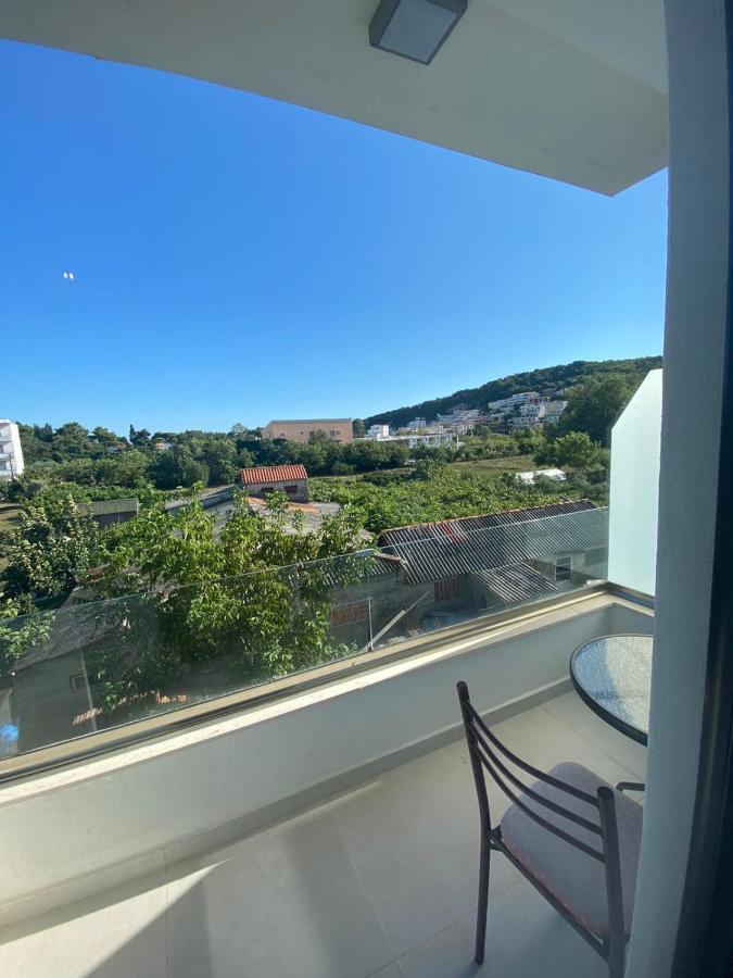 Apartments Stanaj Ulcinj Bagian luar foto