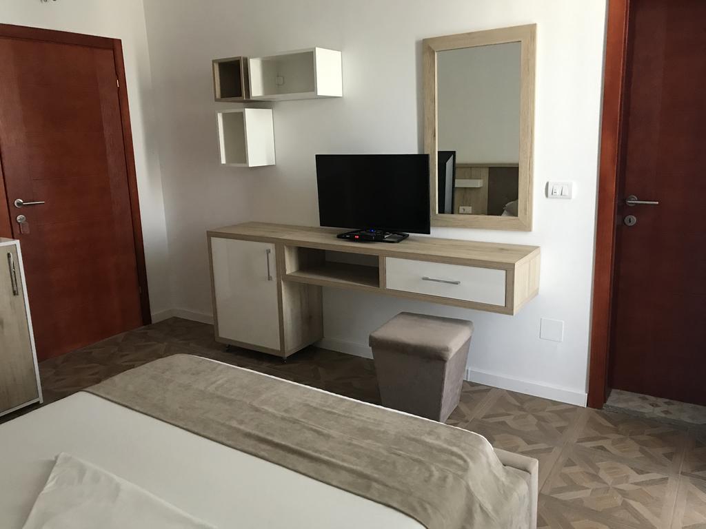 Apartments Stanaj Ulcinj Bagian luar foto