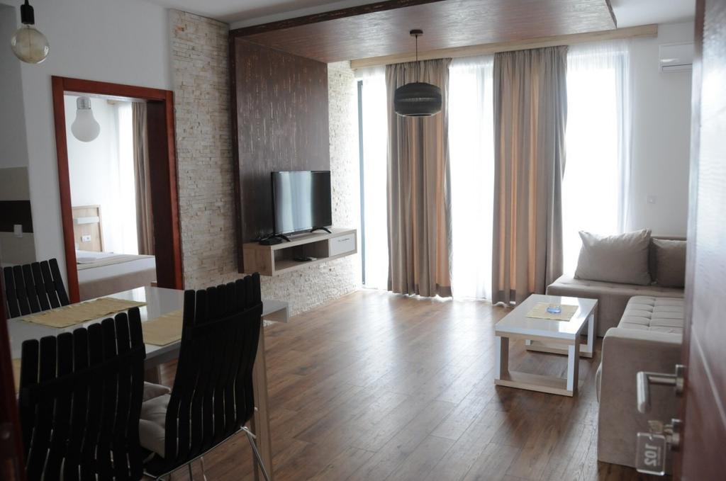 Apartments Stanaj Ulcinj Bagian luar foto